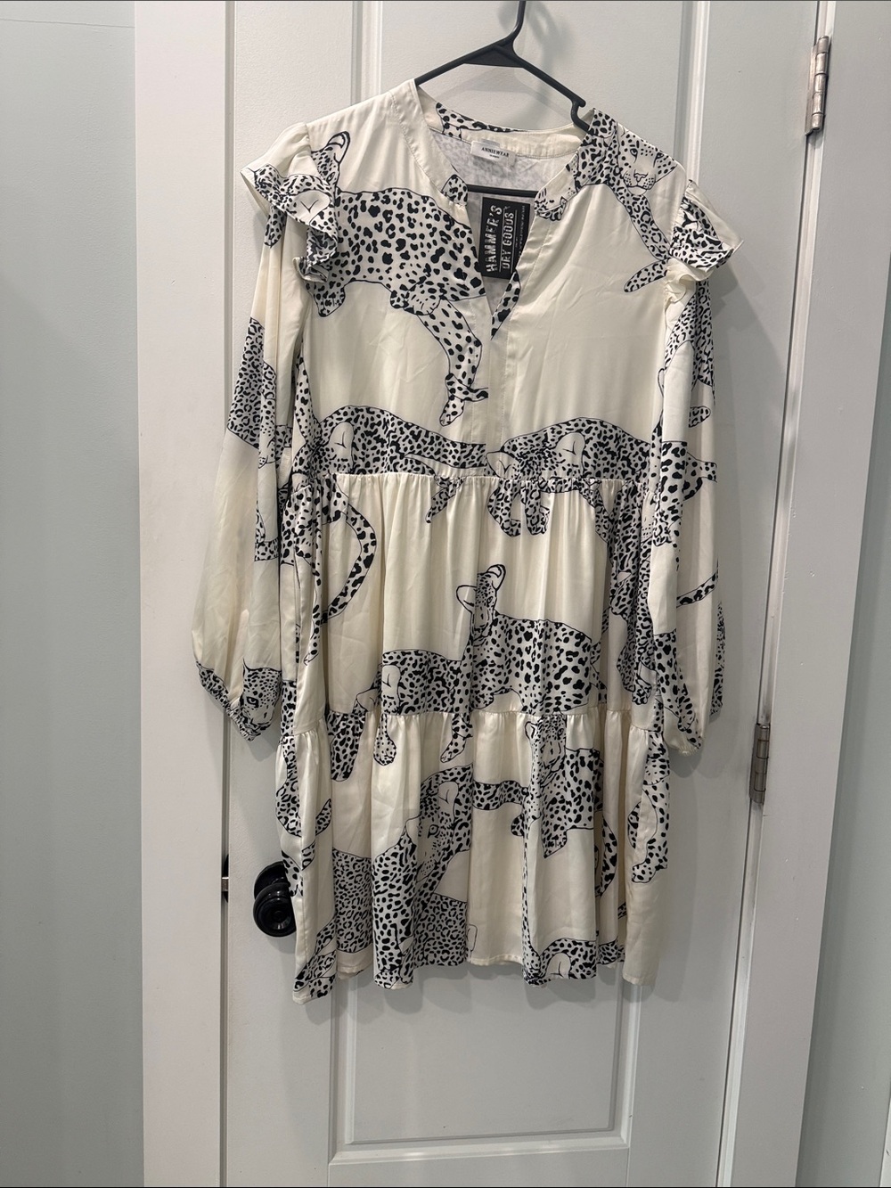 Cream Pocketed Leopard Print Tiered Midi Dress